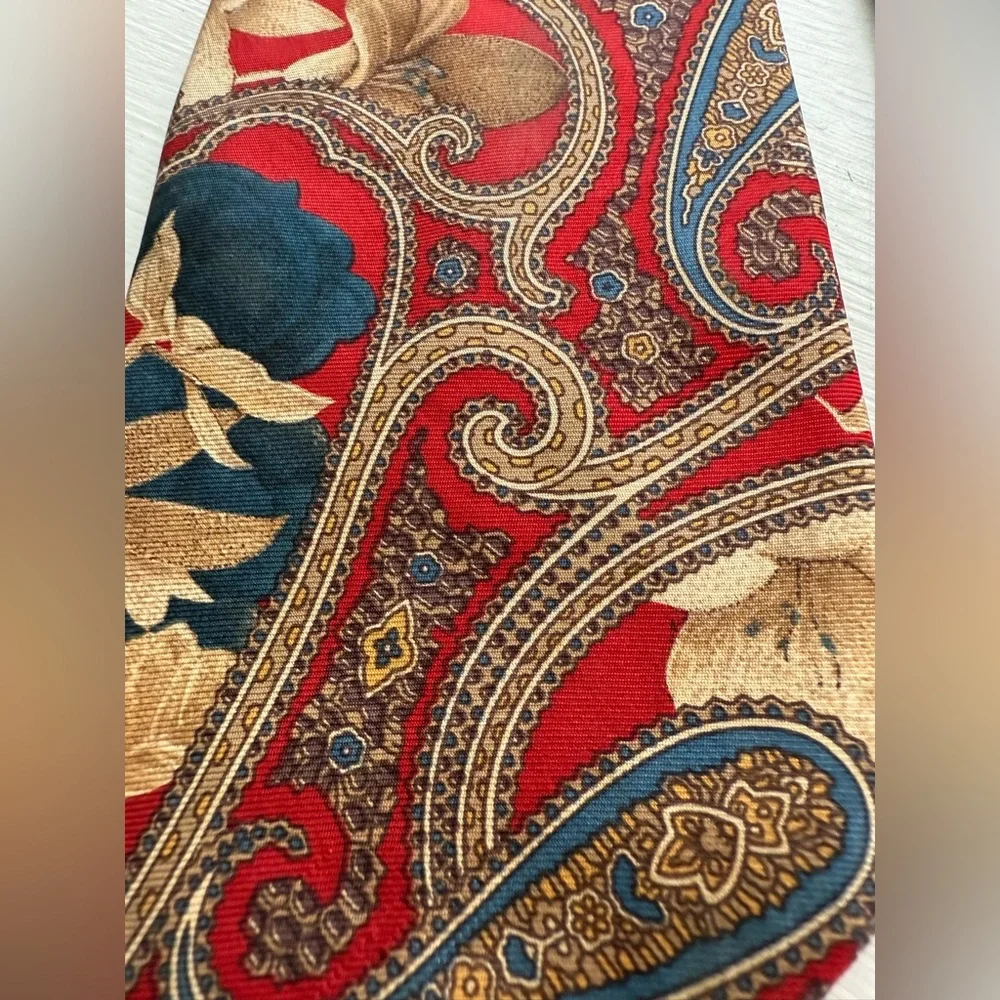 Bert Pulitzer Collectors Edition Silk Neck Tie Red And Tan Paisley Pattern